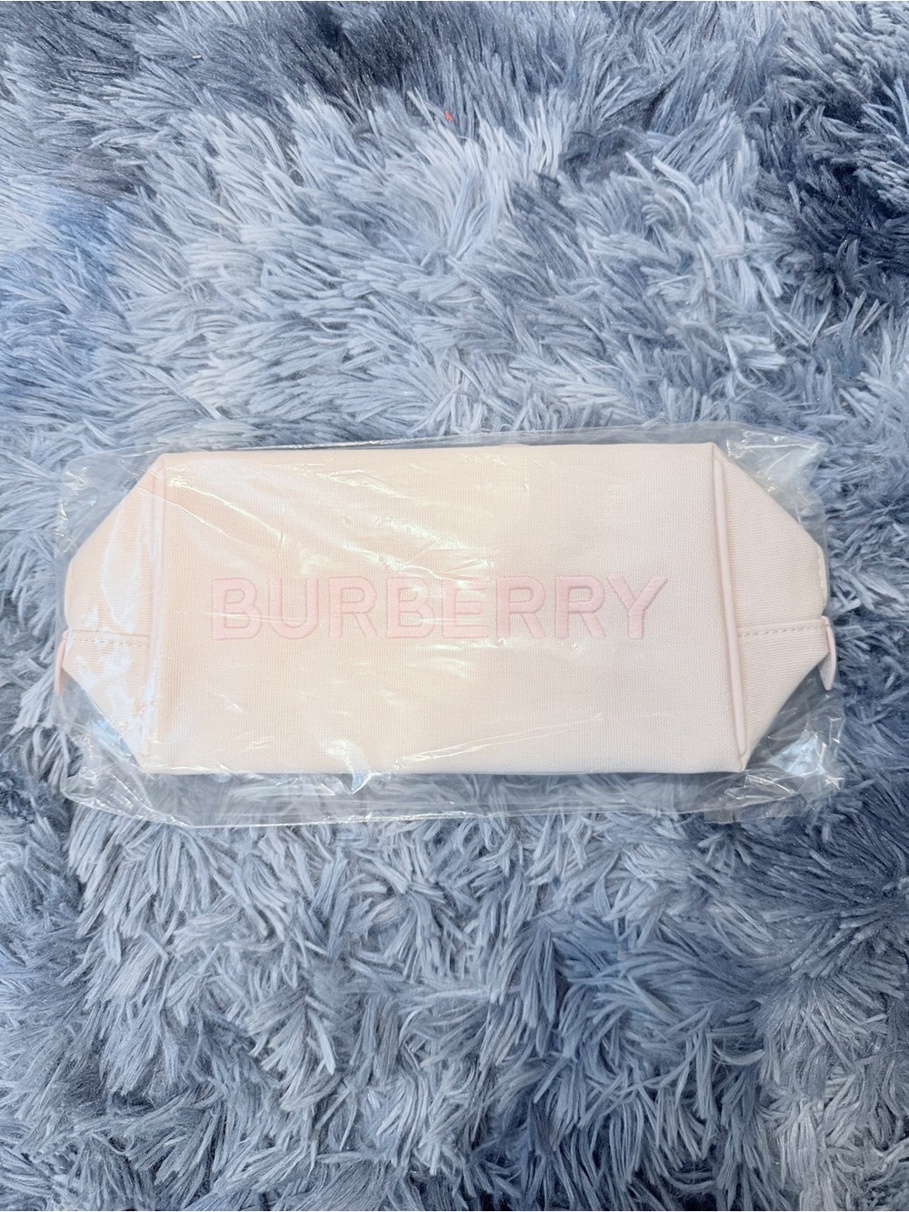 Burberry Beauty Light Pink Logo Pouch